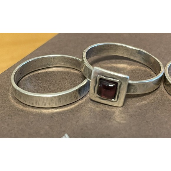 NEW- Silpada R0949 Garnet Stackable Ring Set Size 9 - Picture 3 of 6